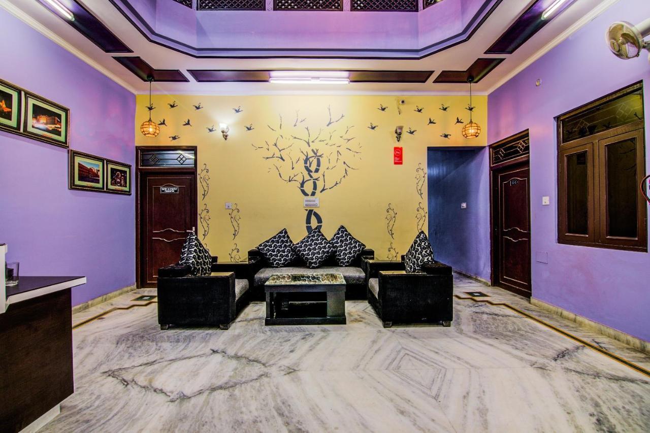Oyo Hotel Malhotra Jaipur Exterior foto