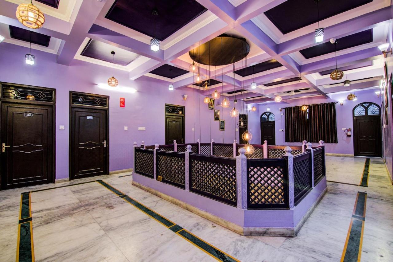 Oyo Hotel Malhotra Jaipur Exterior foto